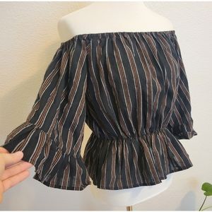 Womens ecru lab striped off the shoulder top beautiful blouse size m/l